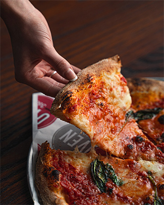 Oven 360 delicious pizza